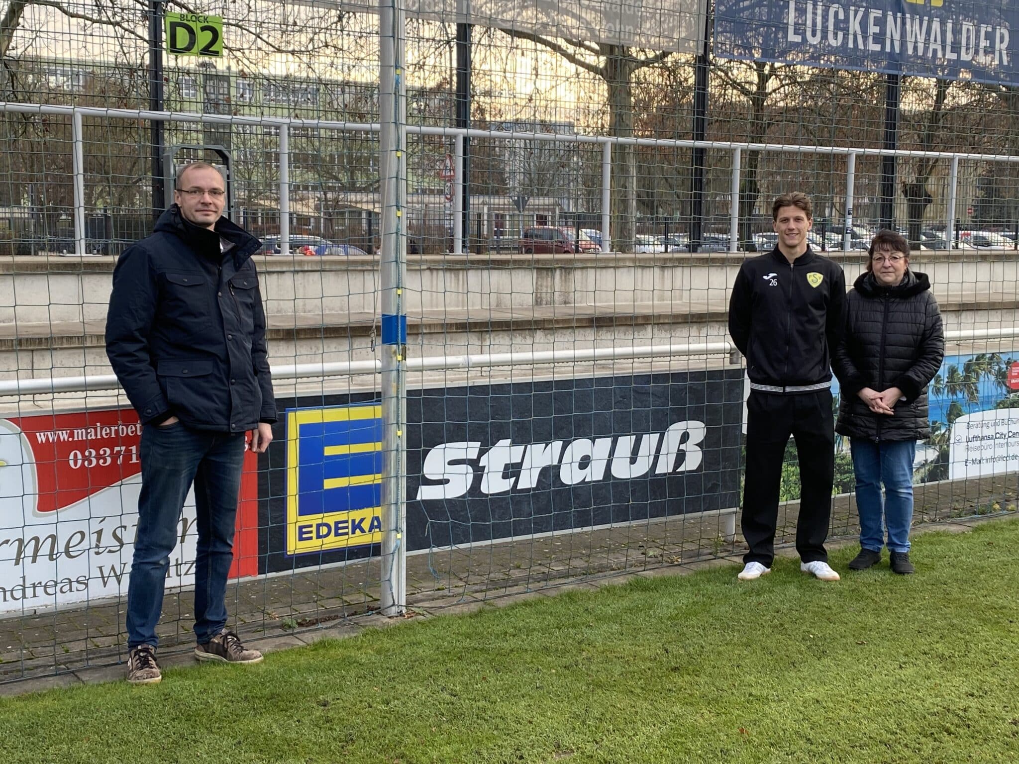 Partnerschaft mit EDEKA Strauß 1