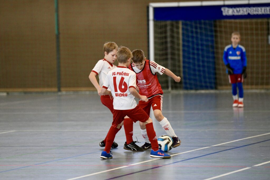 Ludwigsfelder FC gewinnt Sandro-Schleusner-Cup  28