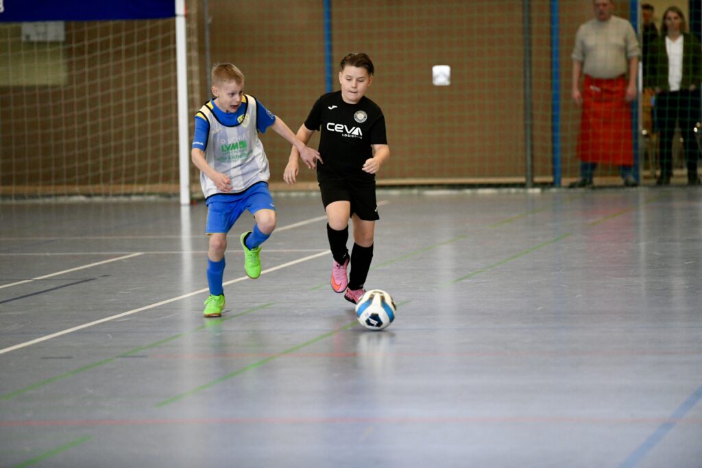 Ludwigsfelder FC gewinnt Sandro-Schleusner-Cup  36