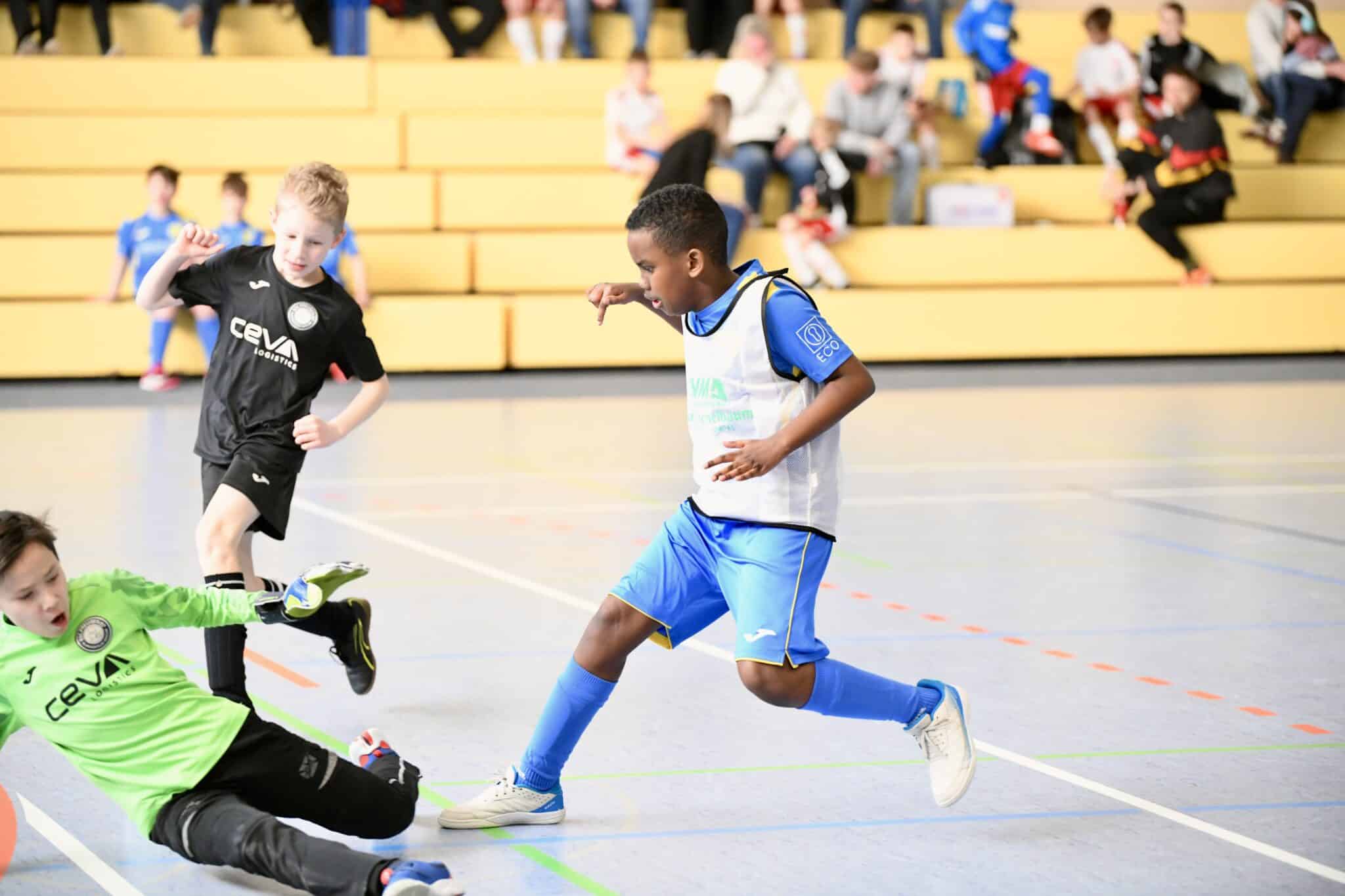 Ludwigsfelder FC gewinnt Sandro-Schleusner-Cup  37