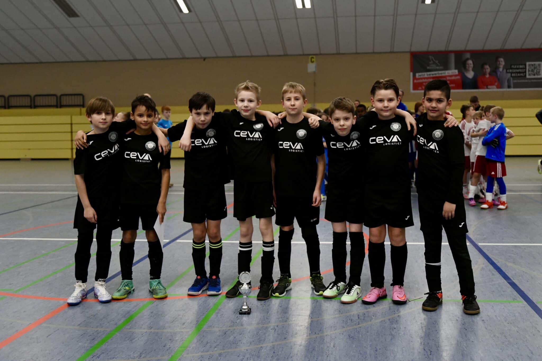 Ludwigsfelder FC gewinnt Sandro-Schleusner-Cup  18