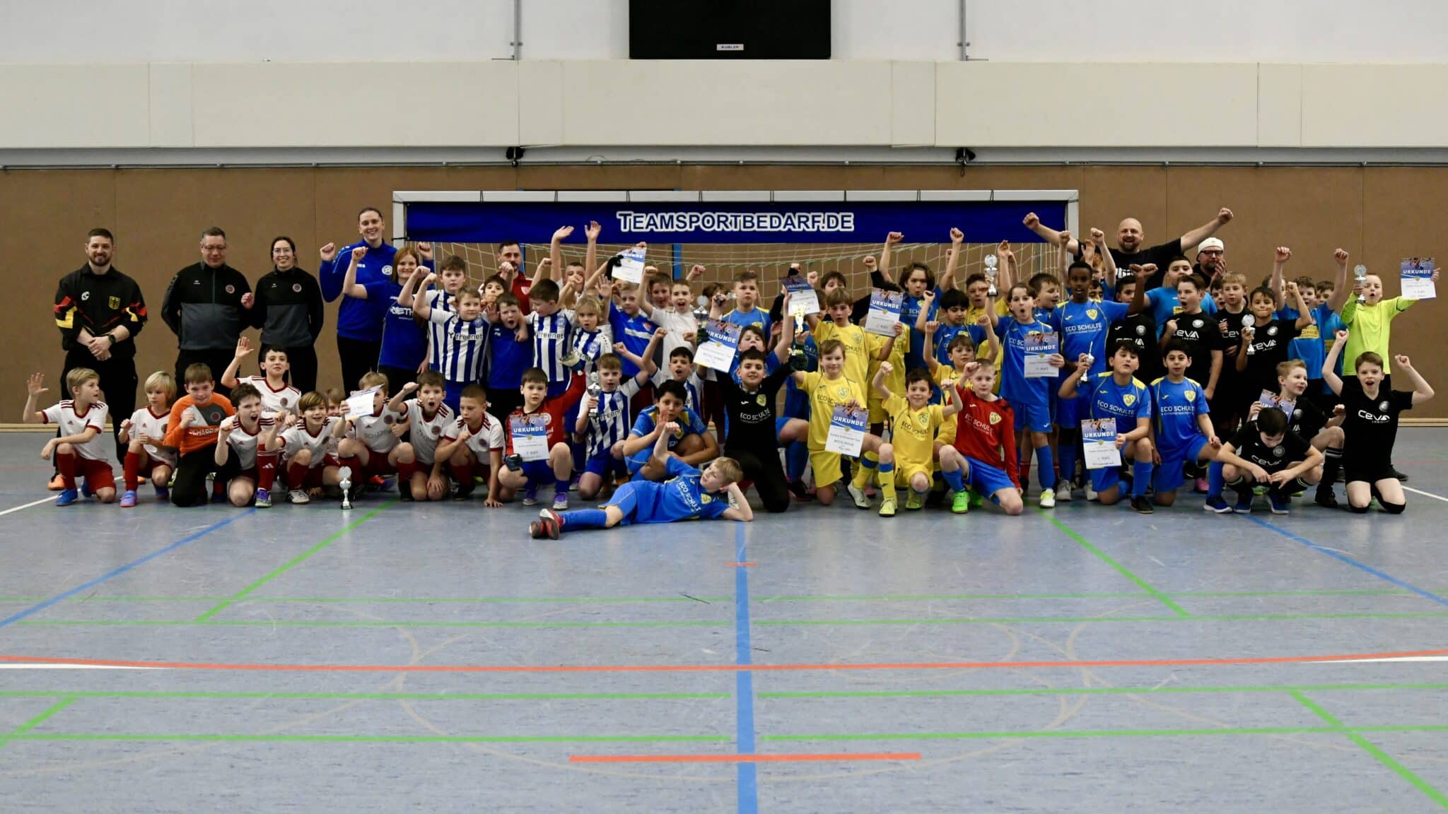 Ludwigsfelder FC gewinnt Sandro-Schleusner-Cup  19