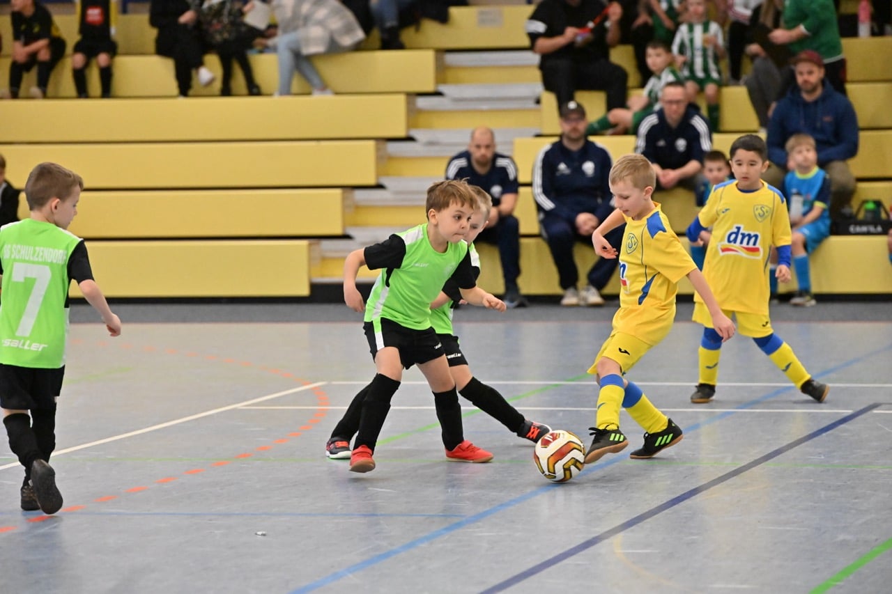 Viktoria Jüterbog gewinnt den dm-Cup der F2-Junioren 40