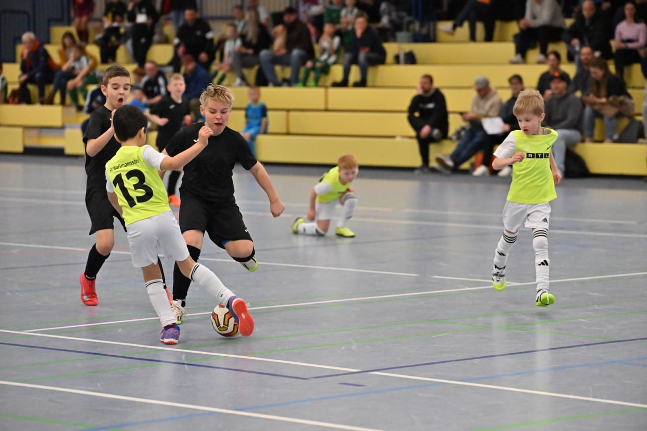 Viktoria Jüterbog gewinnt den dm-Cup der F2-Junioren 81