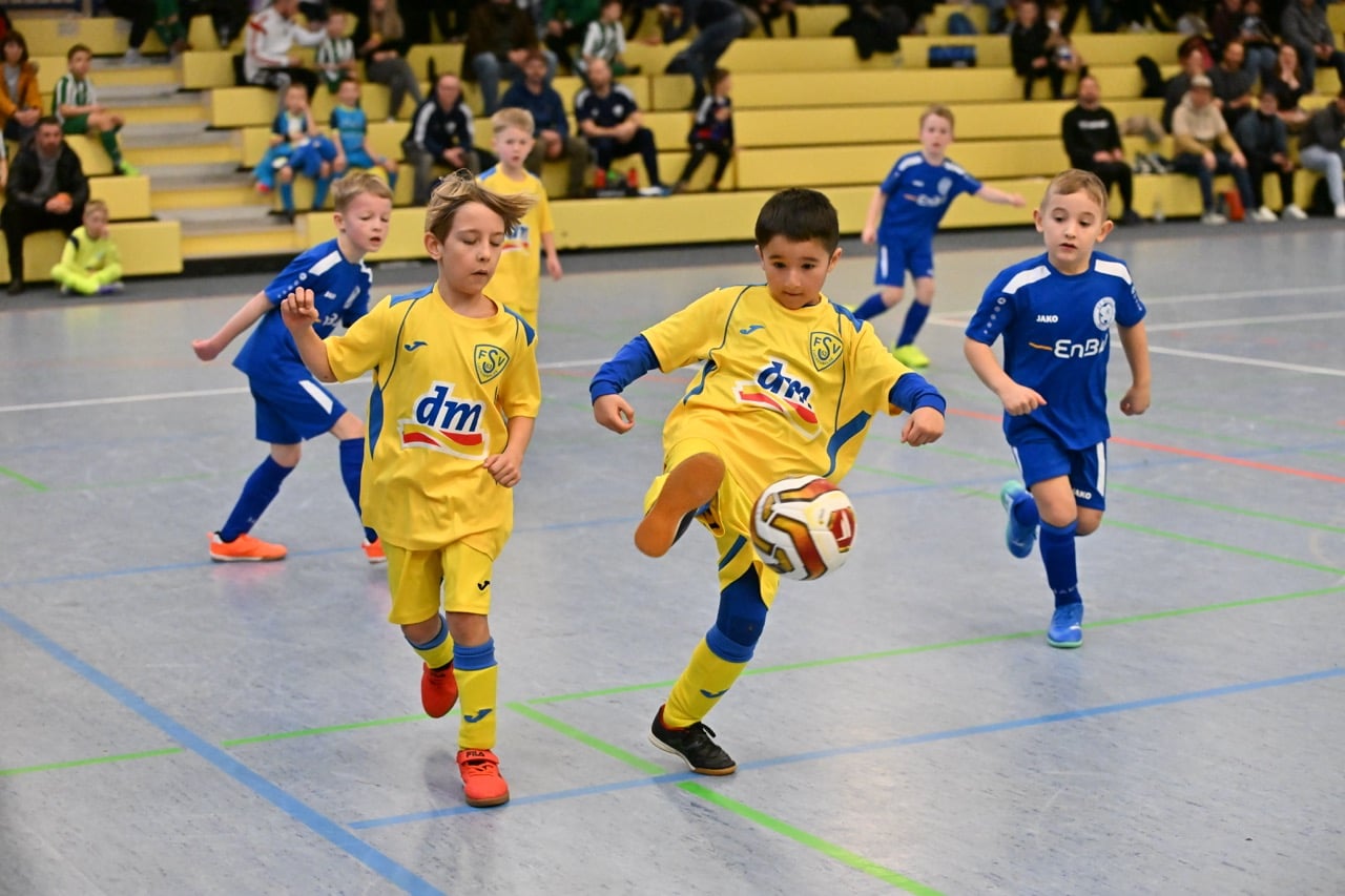 Viktoria Jüterbog gewinnt den dm-Cup der F2-Junioren 99