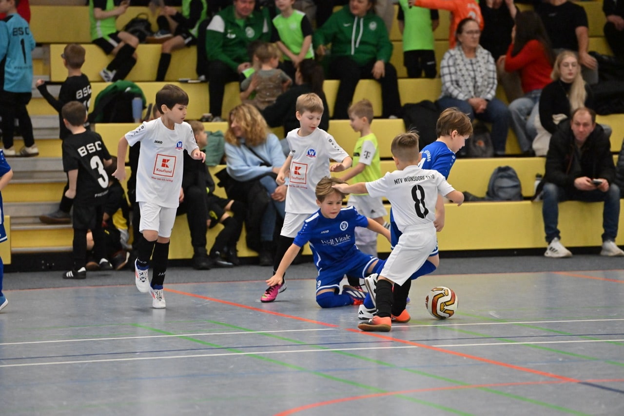 Viktoria Jüterbog gewinnt den dm-Cup der F2-Junioren 106