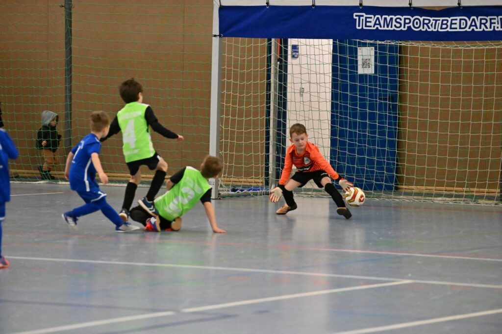 Viktoria Jüterbog gewinnt den dm-Cup der F2-Junioren 4