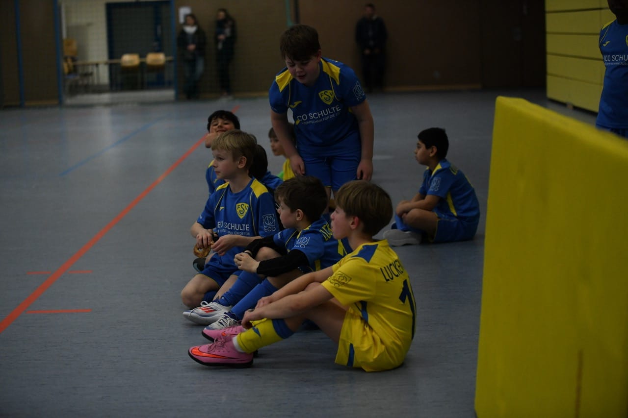 Ludwigsfelder FC gewinnt Sandro-Schleusner-Cup  47