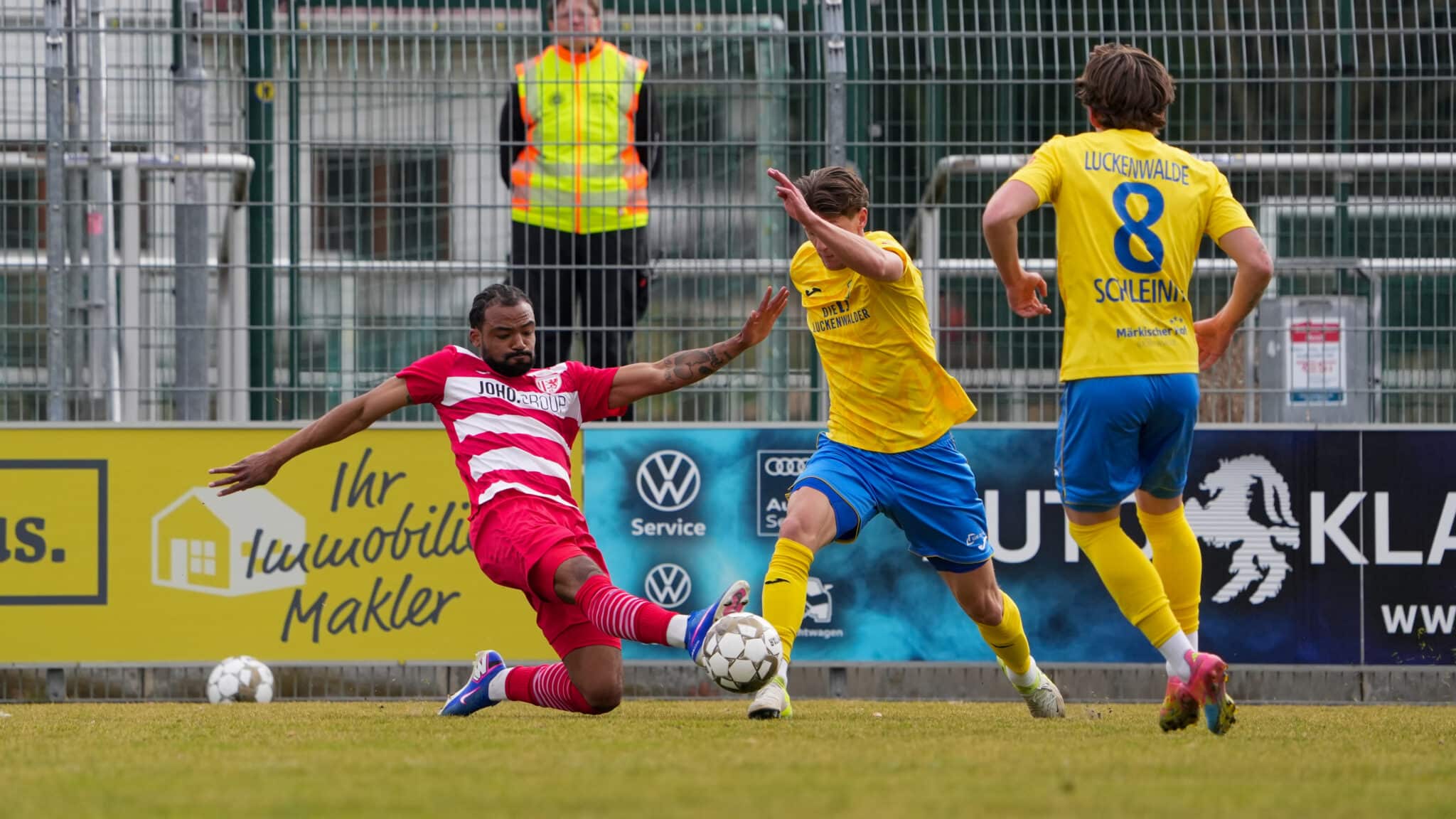 5 Spiele in 15 Tagen – Belastung für die FSV-Mannschaft immens 28