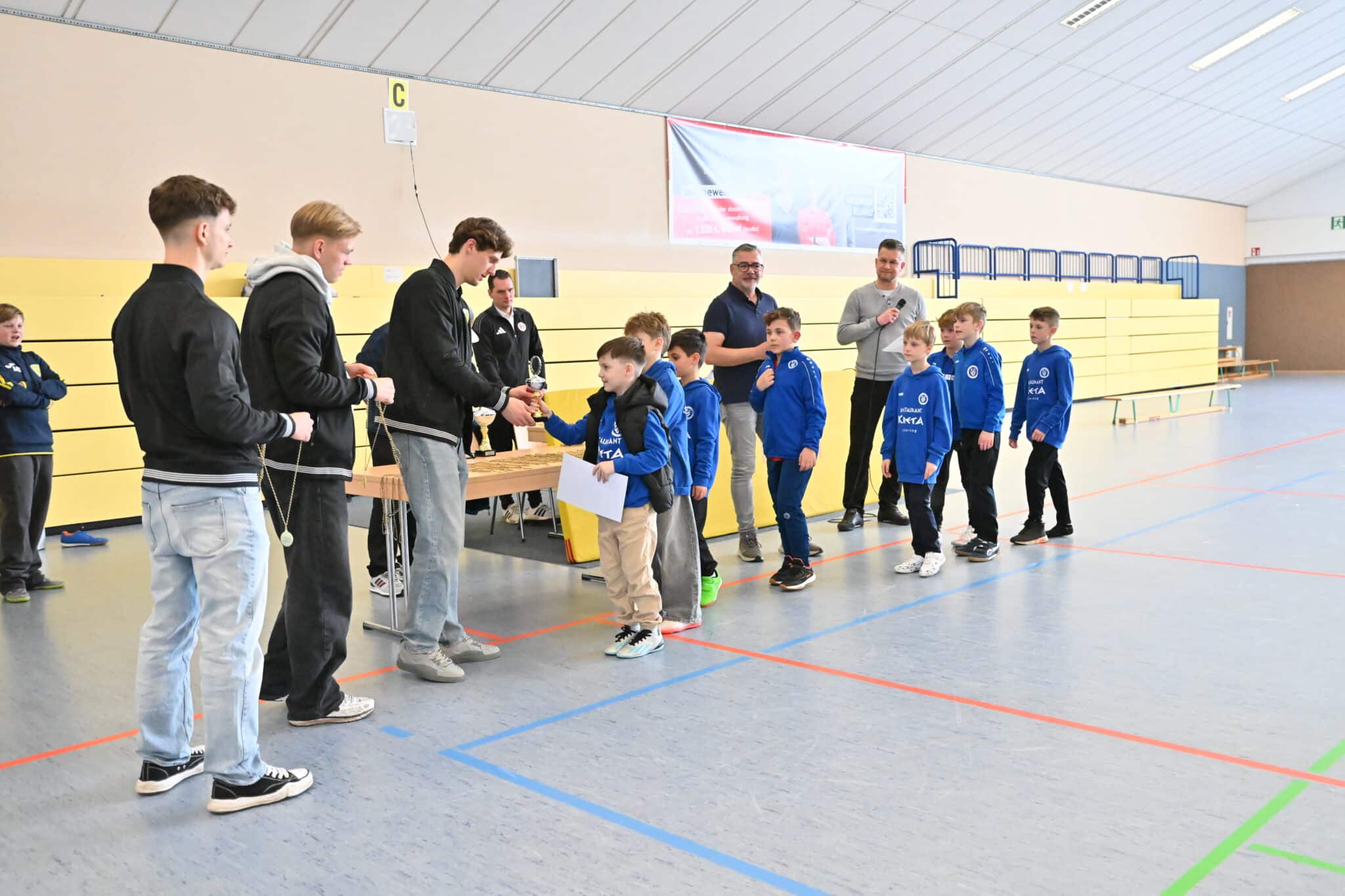 Lübben siegt beim EcoSun Consulting- Cup 8 Lübben siegt beim EcoSun Consulting- Cup 8