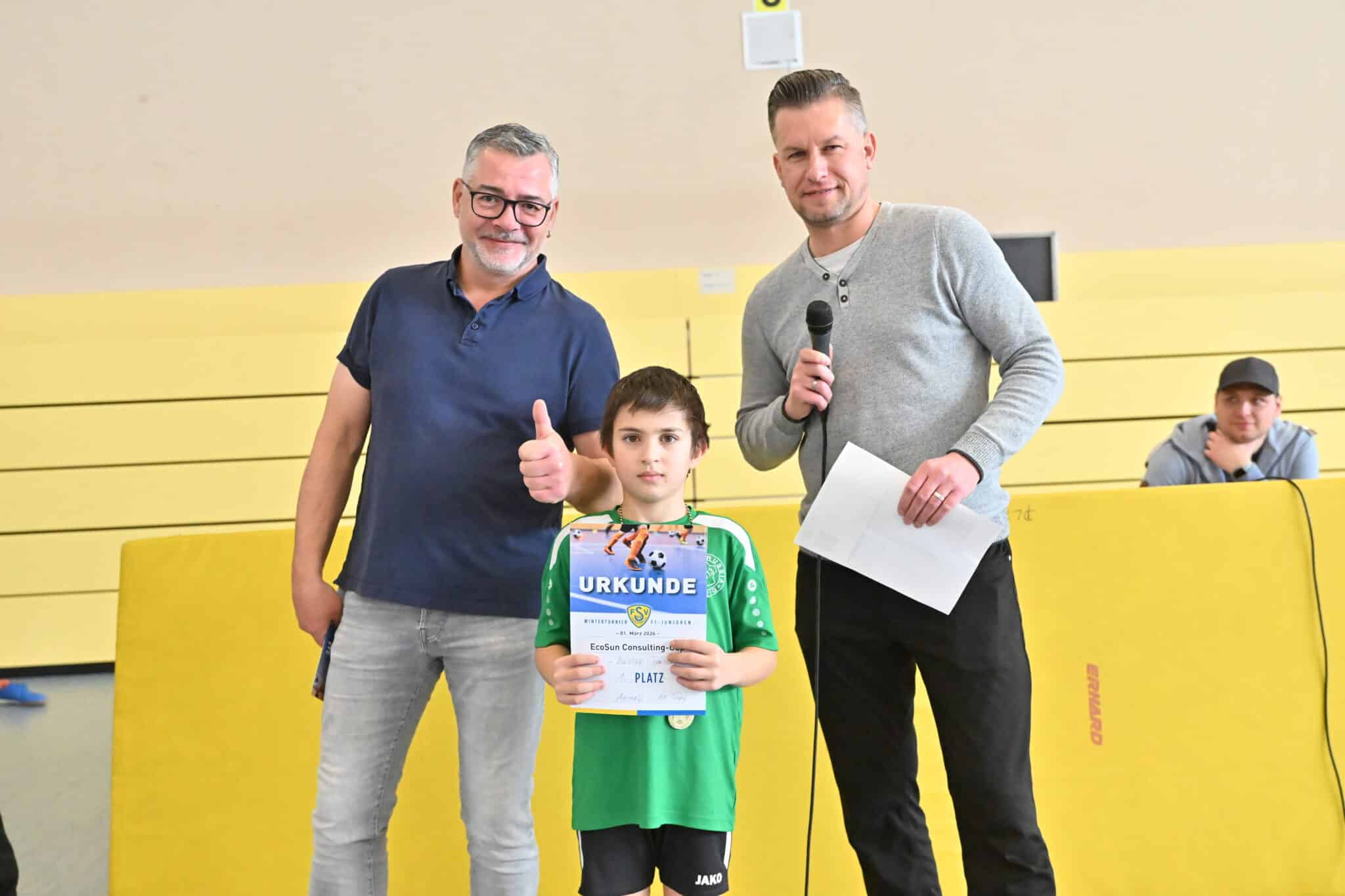 Lübben siegt beim EcoSun Consulting- Cup 5 Lübben siegt beim EcoSun Consulting- Cup 5