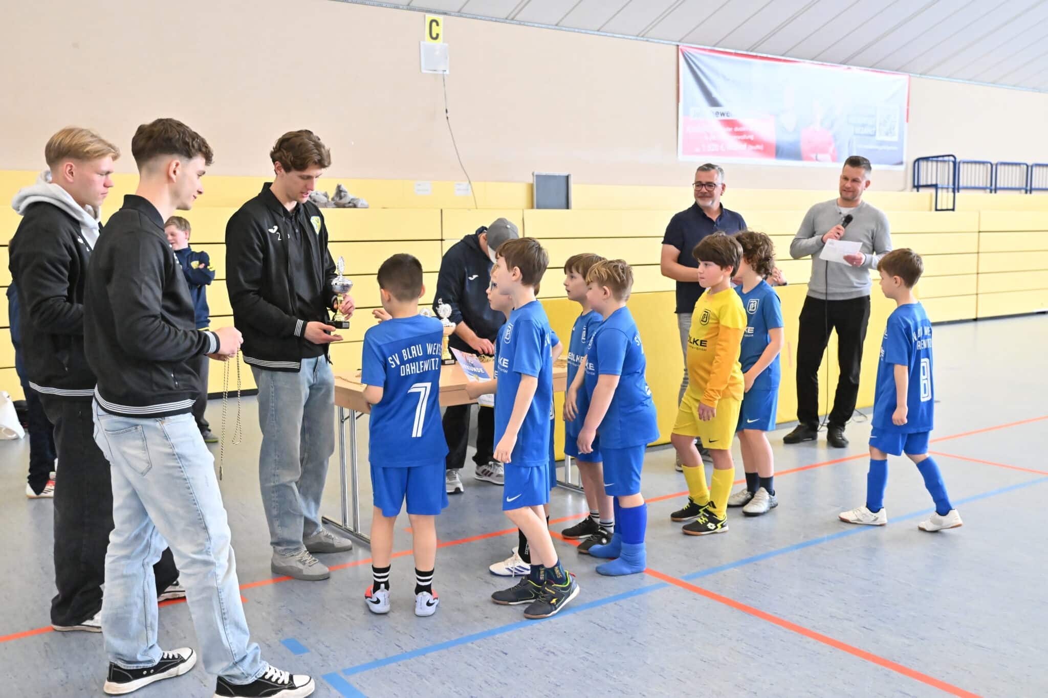 Lübben siegt beim EcoSun Consulting- Cup 11 Lübben siegt beim EcoSun Consulting- Cup 11