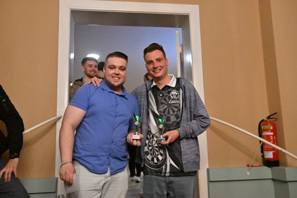 34 Teams starten beim ersten FSV-Doppeldartturnier 34 34 Teams starten beim ersten FSV-Doppeldartturnier 34