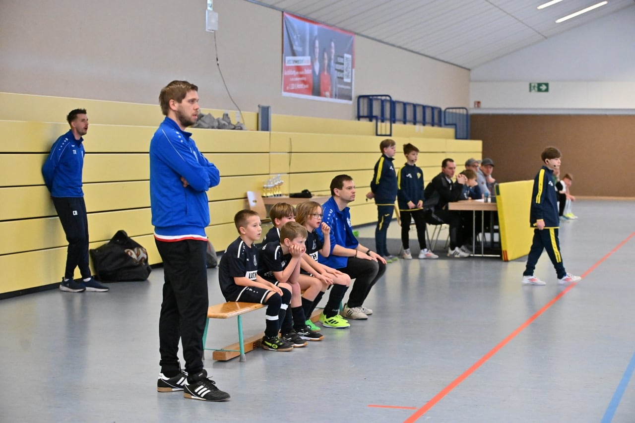 Lübben siegt beim EcoSun Consulting- Cup 33 Lübben siegt beim EcoSun Consulting- Cup 33