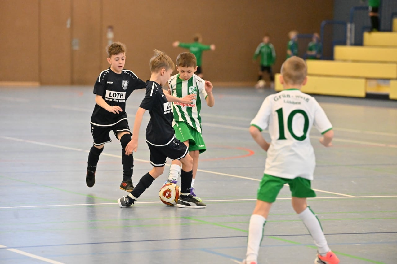 Lübben siegt beim EcoSun Consulting- Cup 34 Lübben siegt beim EcoSun Consulting- Cup 34