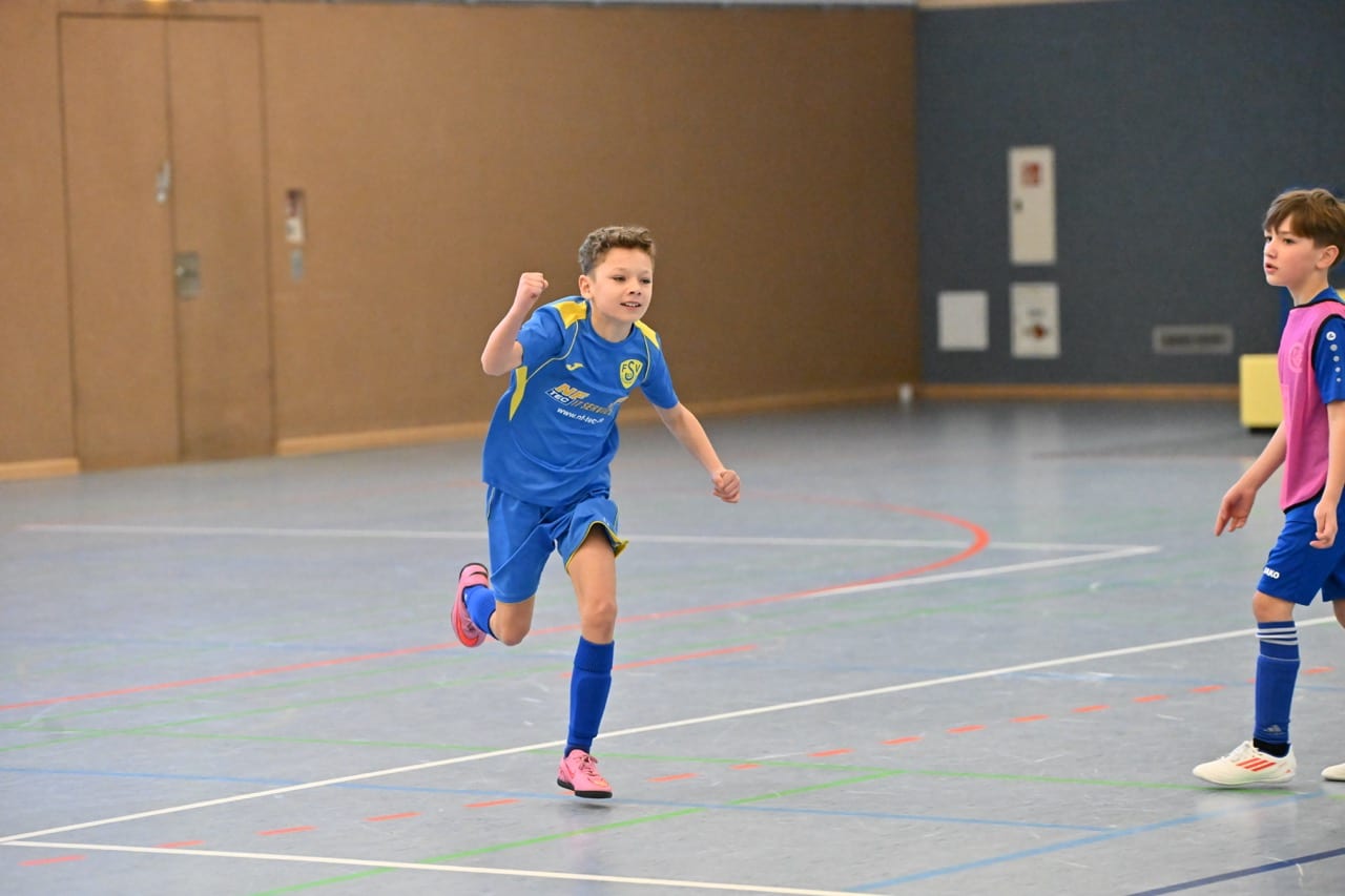 Lübben siegt beim EcoSun Consulting- Cup 48 Lübben siegt beim EcoSun Consulting- Cup 48