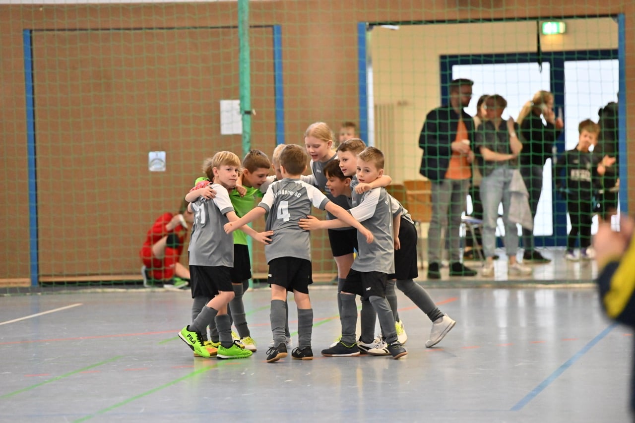 Lübben siegt beim EcoSun Consulting- Cup 60 Lübben siegt beim EcoSun Consulting- Cup 60