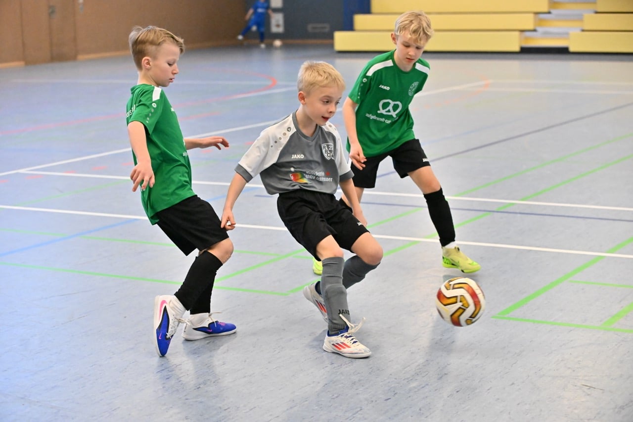 Lübben siegt beim EcoSun Consulting- Cup 63 Lübben siegt beim EcoSun Consulting- Cup 63