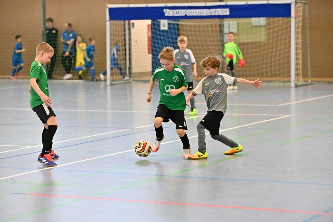 Lübben siegt beim EcoSun Consulting- Cup 65 Lübben siegt beim EcoSun Consulting- Cup 65