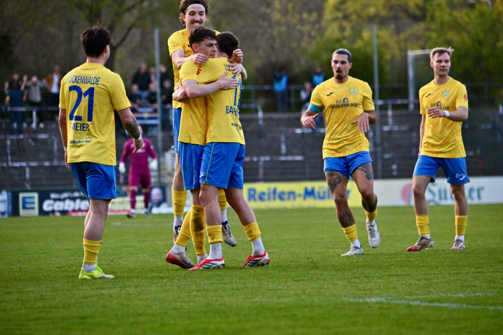 Überragender Len Neumann 10