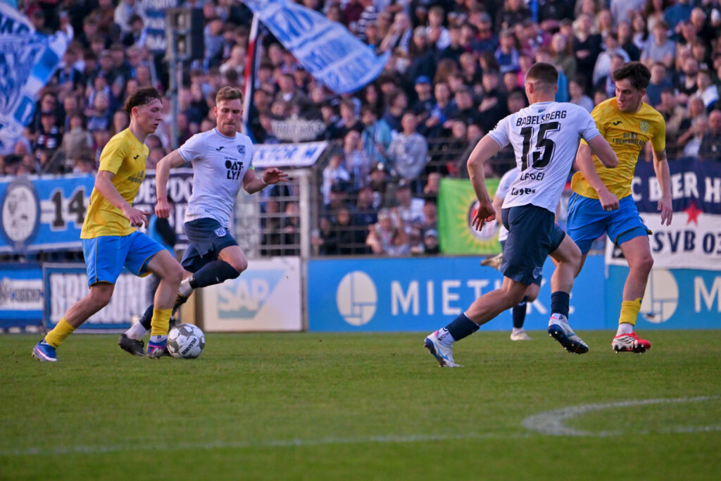 Überragender Len Neumann 12