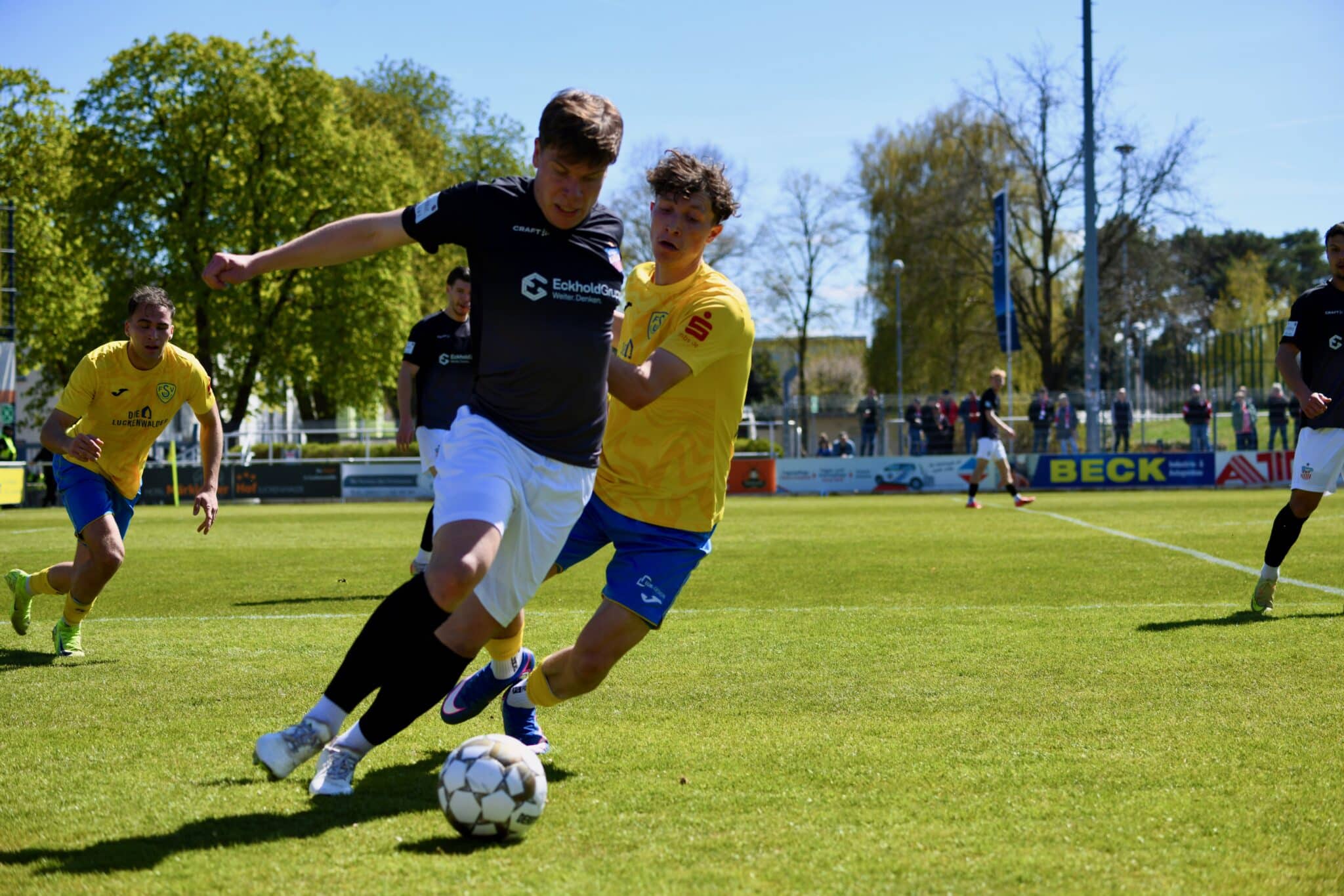 Nach Sonntagsschuss entführen die Westsachsen alle drei Punkte 16