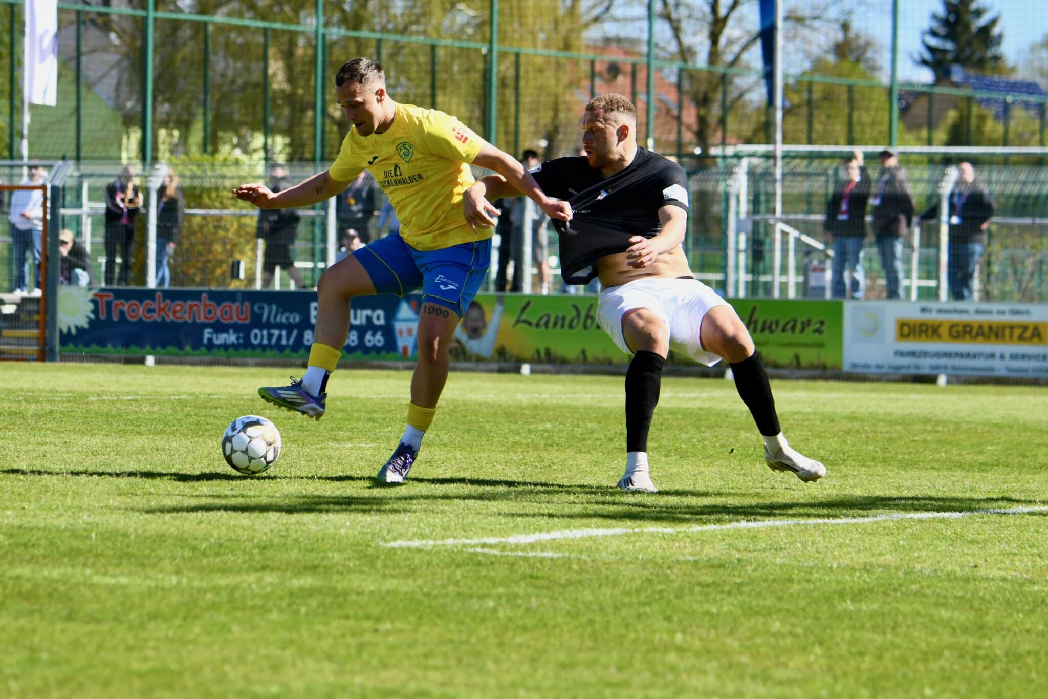 Nach Sonntagsschuss entführen die Westsachsen alle drei Punkte 35