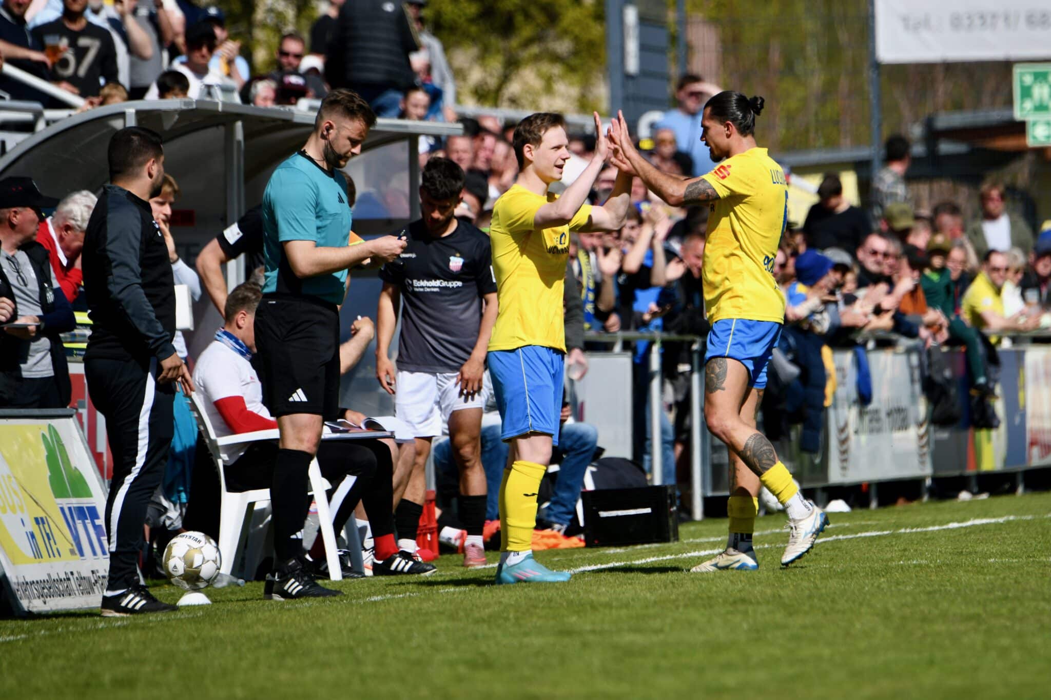 Nach Sonntagsschuss entführen die Westsachsen alle drei Punkte 37
