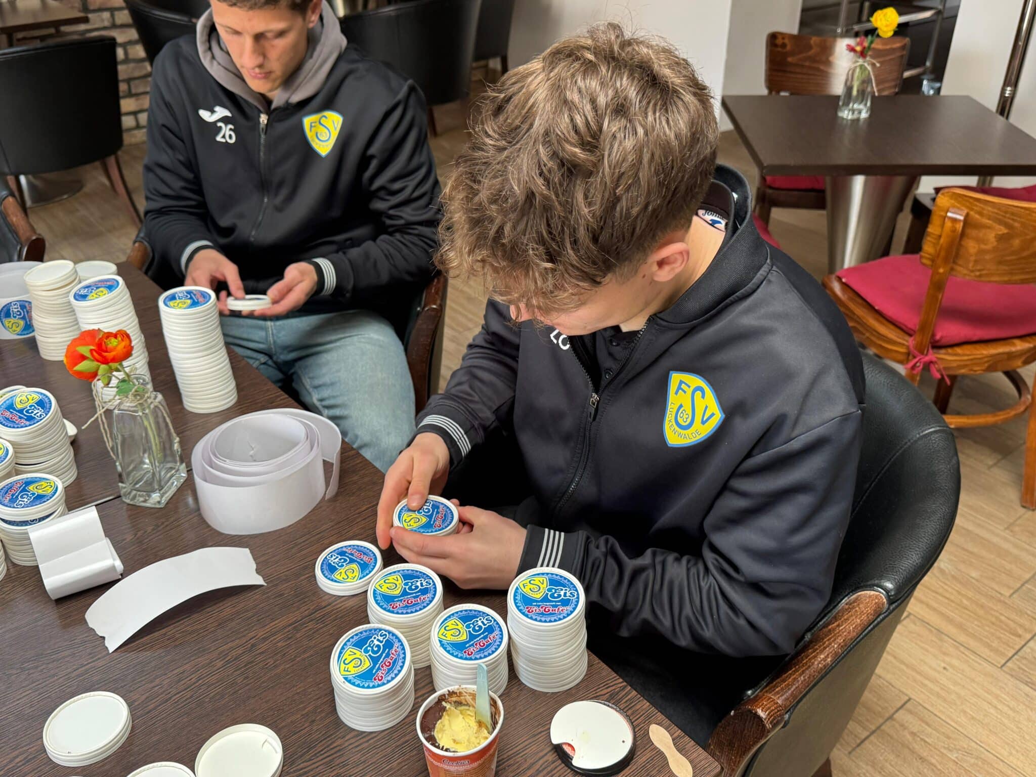 Eiscafé 21 sorgt für FSV-Eis 3