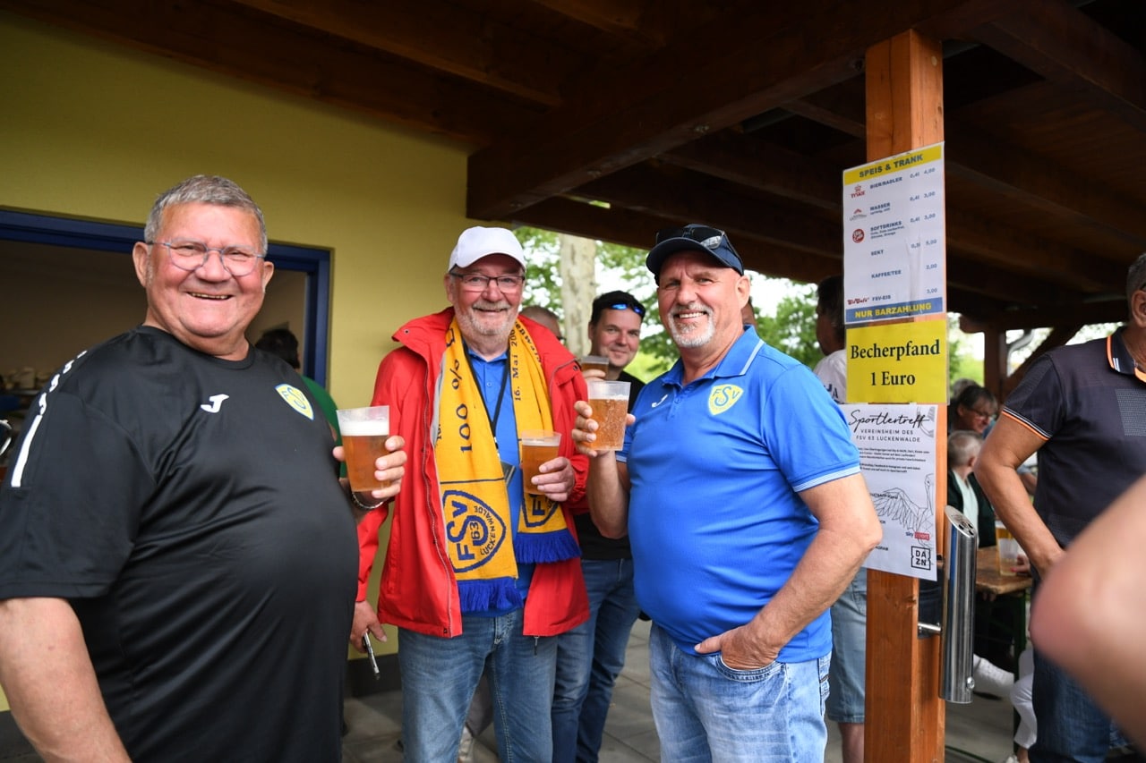 Abschlussfeier am letzten Heimspieltag 12