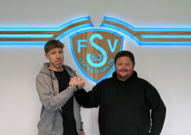 Vertragsverlängerung mit Janek Reetz 1