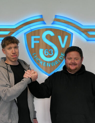 Vertragsverlängerung mit Janek Reetz 1
