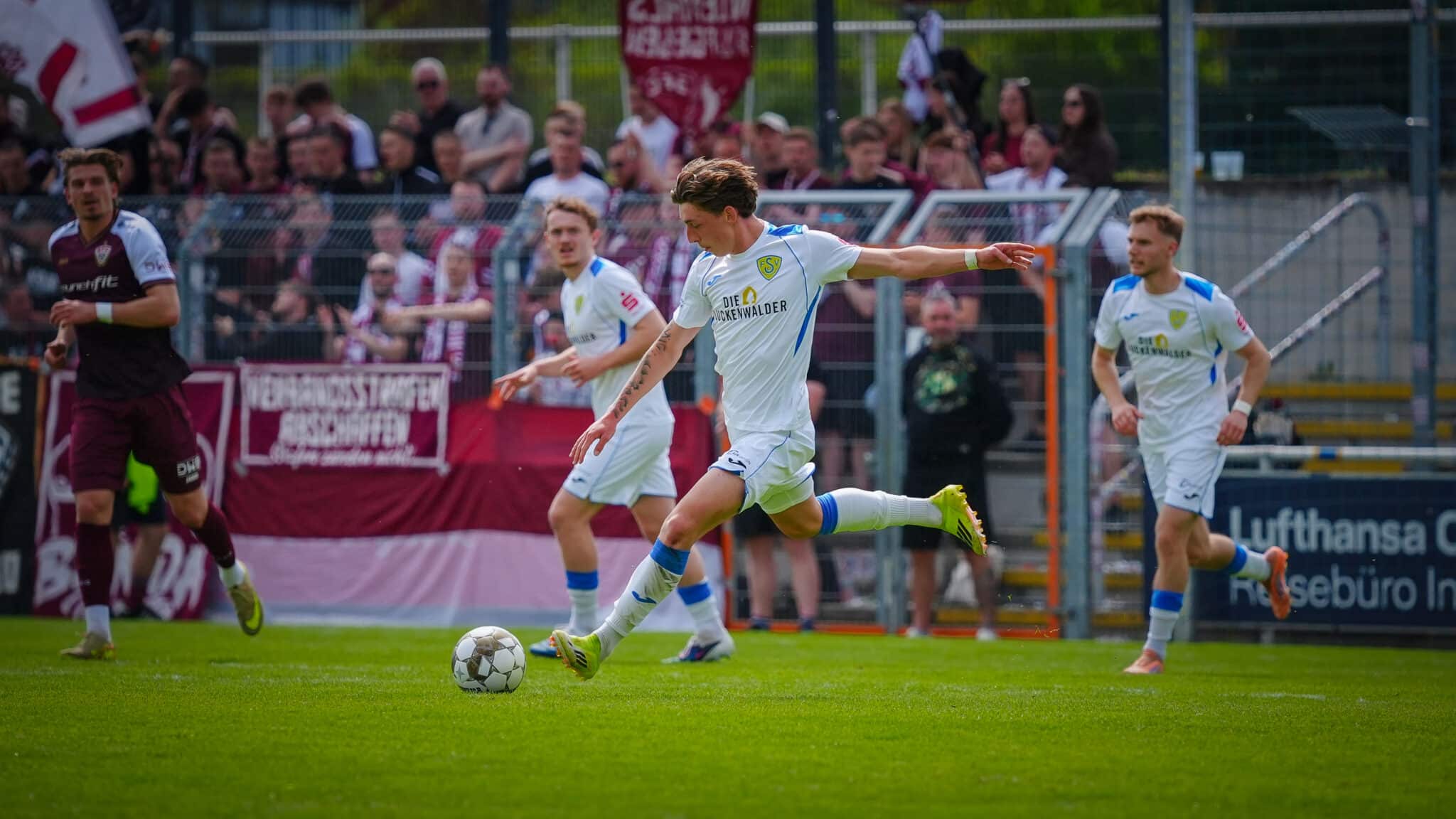 Verabschiedungen beim FSV 63 11