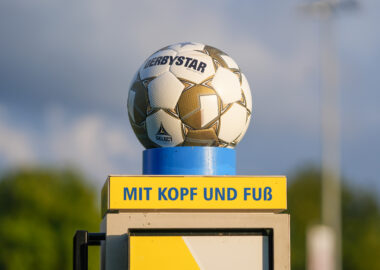 Sommerfahrplan 2026: FSV 63 startet mit sieben Tests und Turmpokal in die Vorbereitung 1