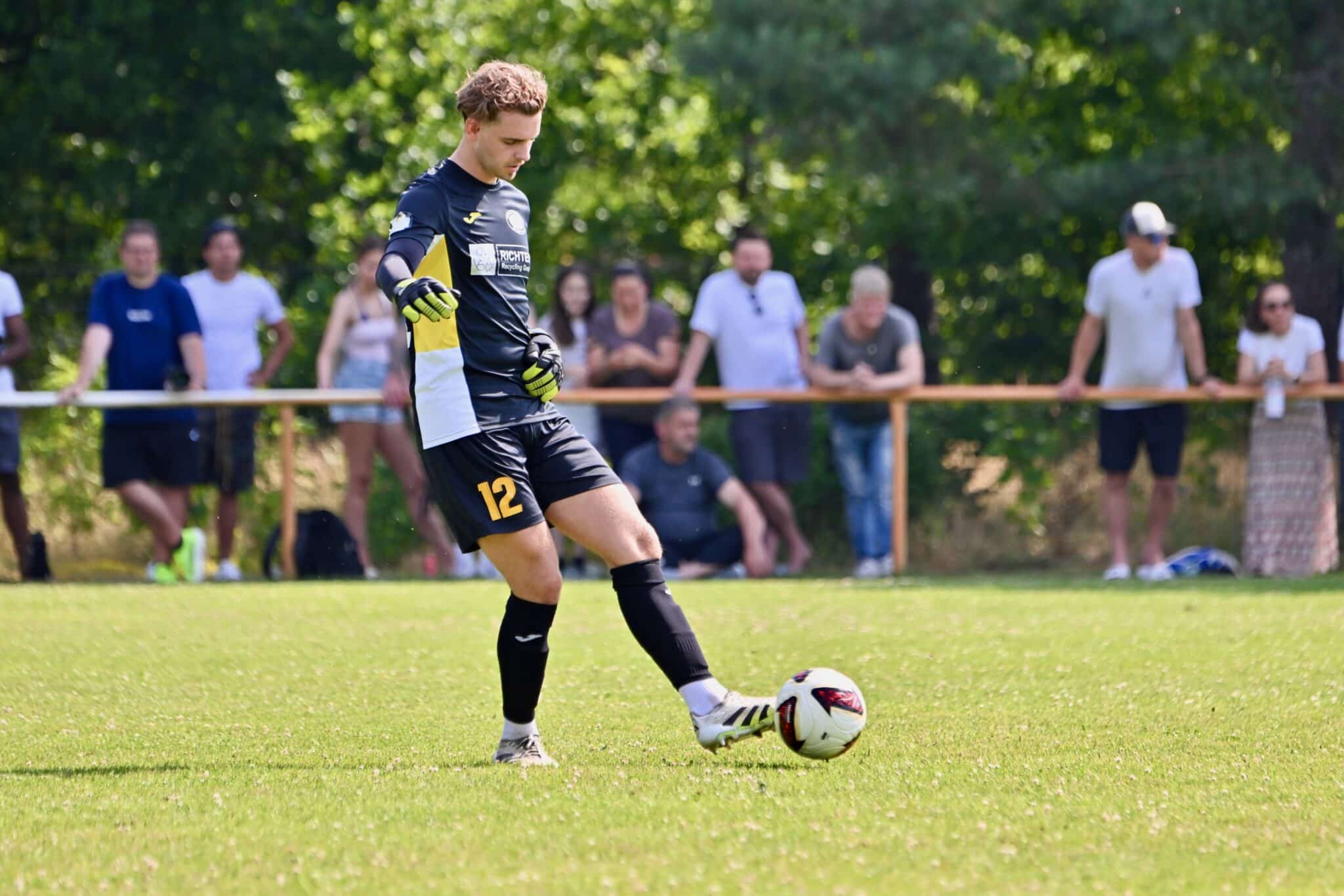 Test gegen RSV Eintracht endet torlos 10