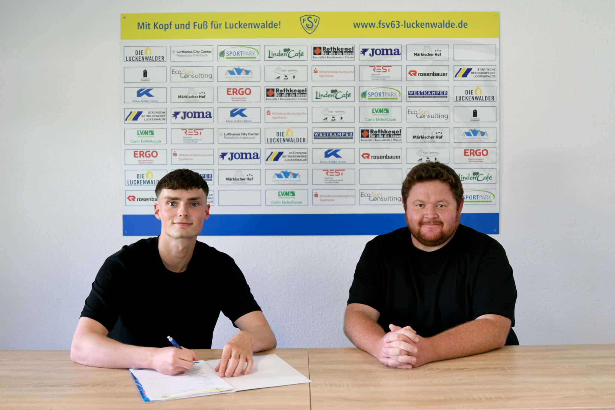 Wir verpflichten Jasper Kühn auf Leihbasis! 1 Wir verpflichten Jasper Kühn auf Leihbasis! 1