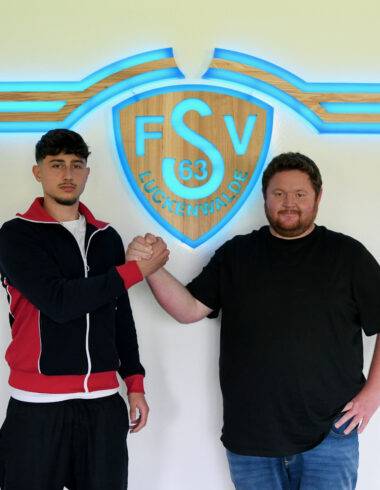 Wir verpflichten Simo Collins! 11