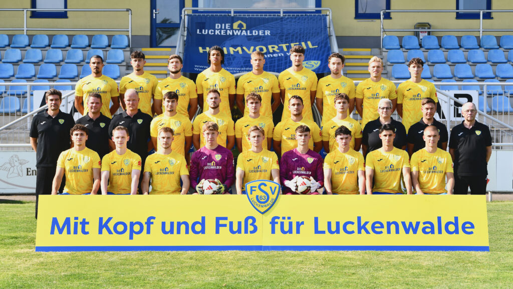 Mannschaftsfoto der Saison 2026/27
