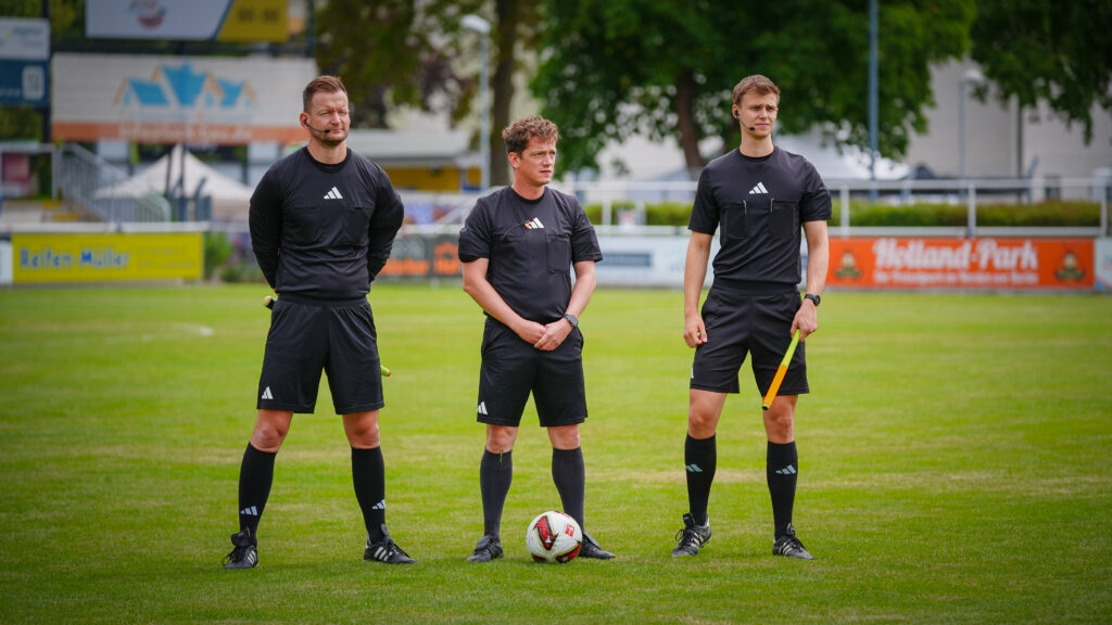 Regionalliga-Mannschaft gewinnt den 4. Luckenwalder Turmpokal 5 Regionalliga-Mannschaft gewinnt den 4. Luckenwalder Turmpokal 5