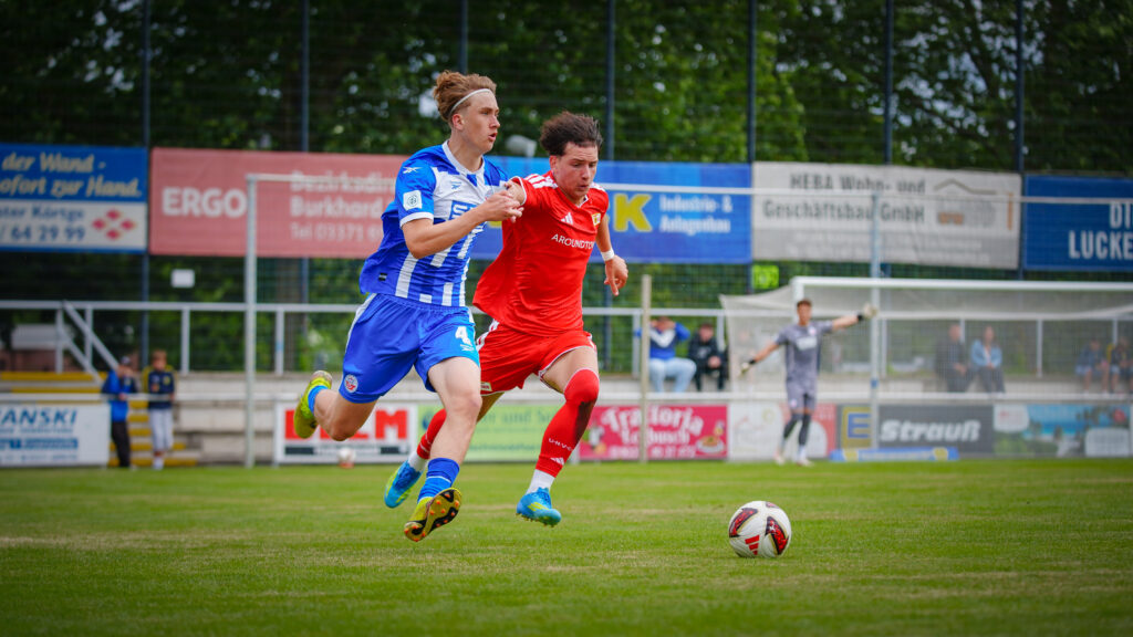 Regionalliga-Mannschaft gewinnt den 4. Luckenwalder Turmpokal 9 Regionalliga-Mannschaft gewinnt den 4. Luckenwalder Turmpokal 9