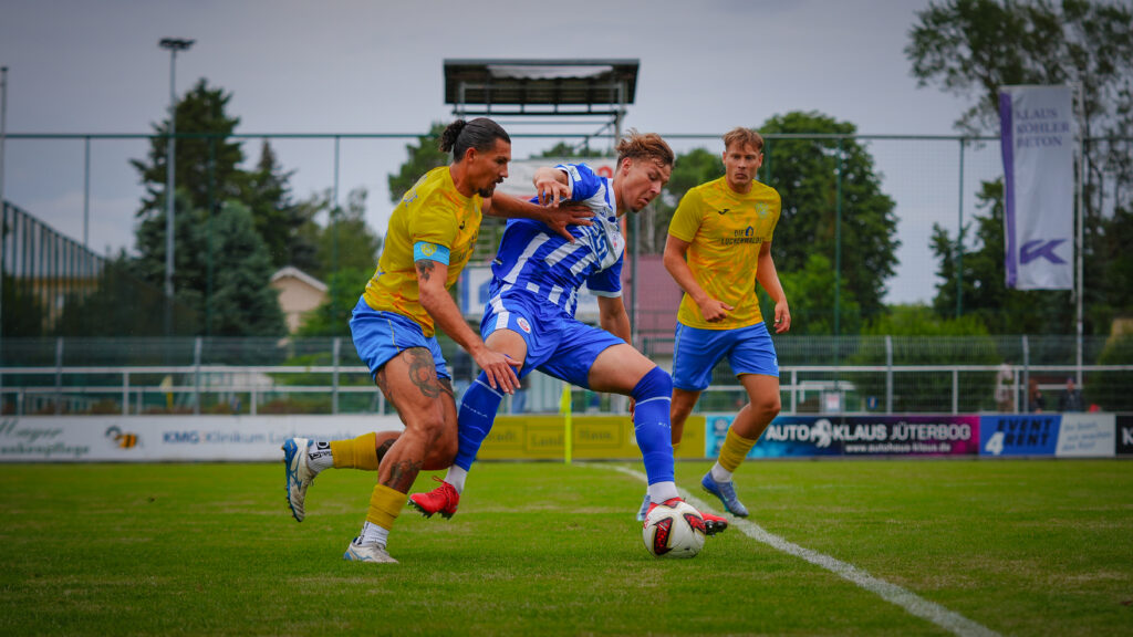 Regionalliga-Mannschaft gewinnt den 4. Luckenwalder Turmpokal 38 Regionalliga-Mannschaft gewinnt den 4. Luckenwalder Turmpokal 38