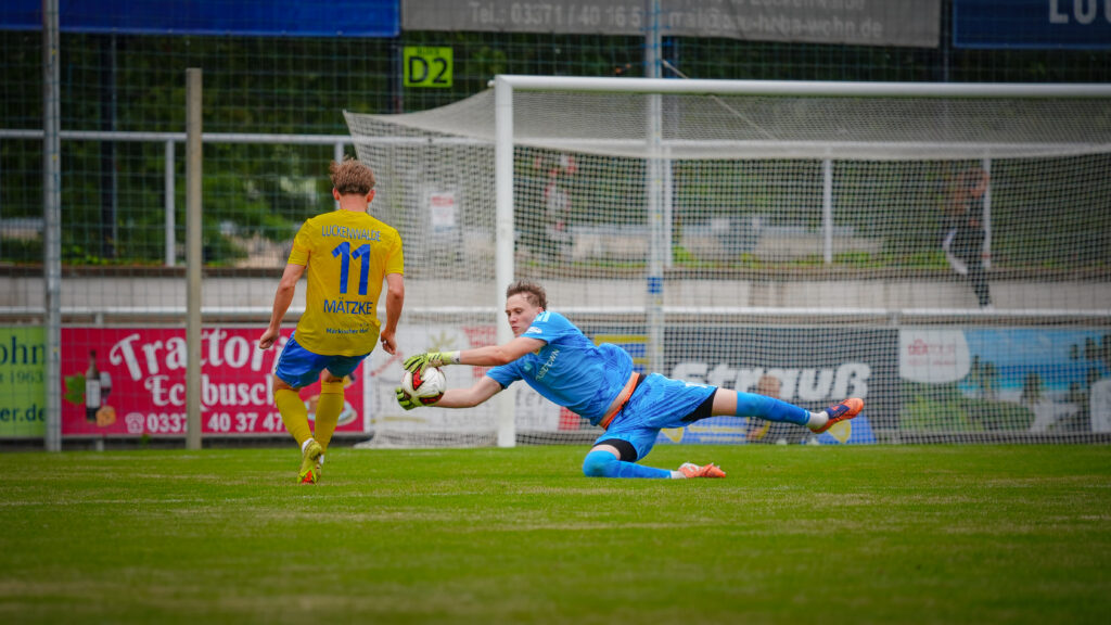 Regionalliga-Mannschaft gewinnt den 4. Luckenwalder Turmpokal 58 Regionalliga-Mannschaft gewinnt den 4. Luckenwalder Turmpokal 58