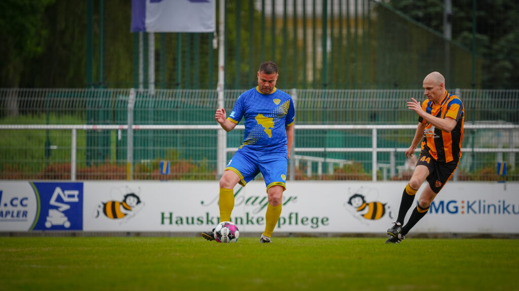 Viele Tore und schöner Fußball beim Legendenspiel 13
