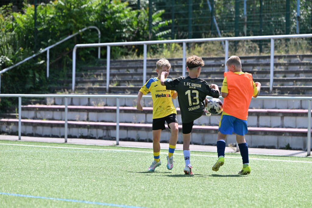 Erfolgreiche vierte Auflage des FSV-Feriencamps ausgebucht 10 Erfolgreiche vierte Auflage des FSV-Feriencamps ausgebucht 10