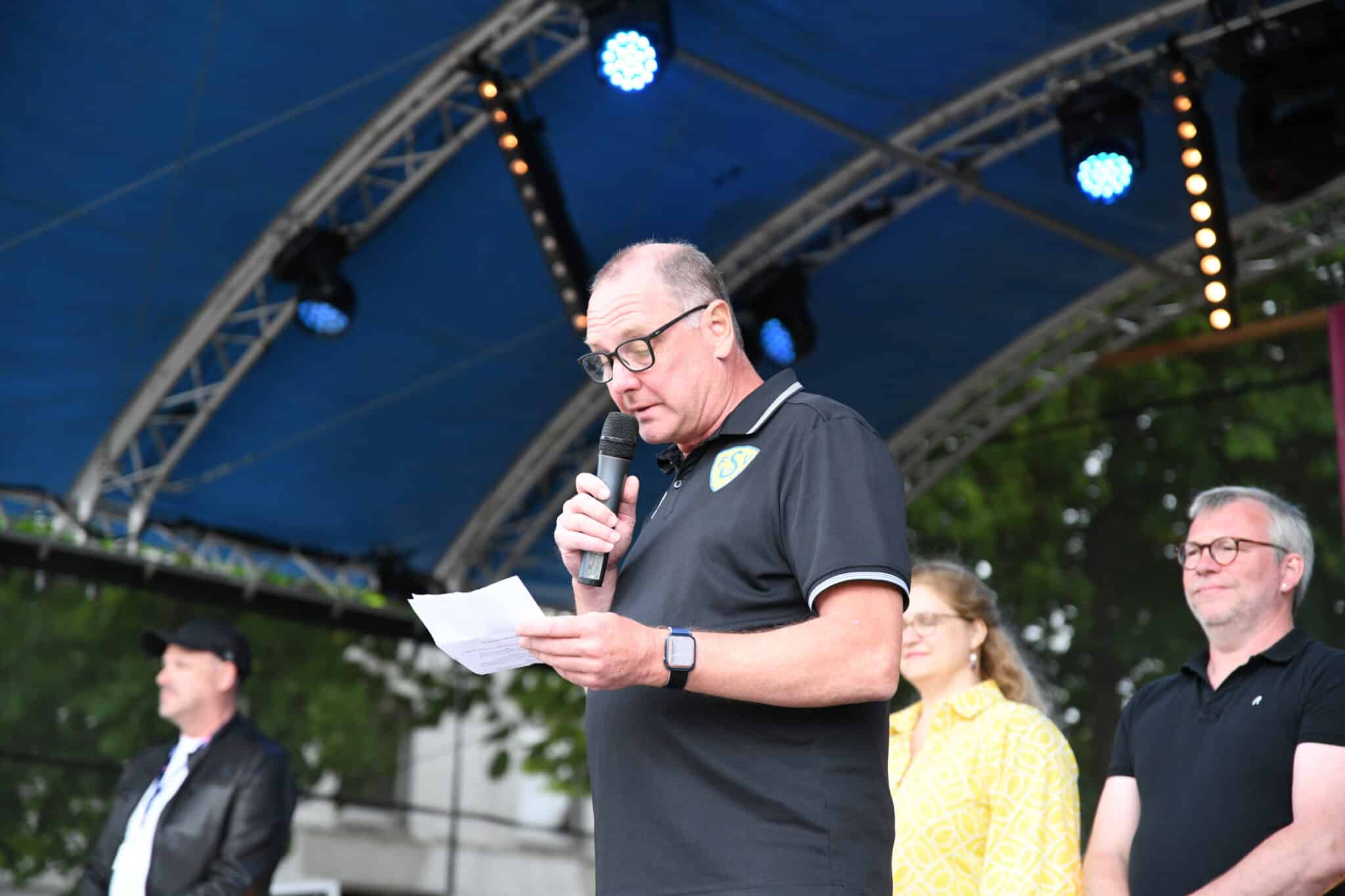 Ein Festival für das FSV-Geschichtsbuch 5 Ein Festival für das FSV-Geschichtsbuch 5