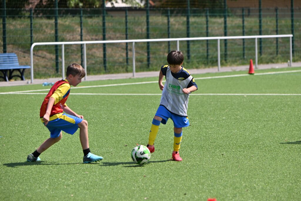 Erfolgreiche vierte Auflage des FSV-Feriencamps ausgebucht 21 Erfolgreiche vierte Auflage des FSV-Feriencamps ausgebucht 21