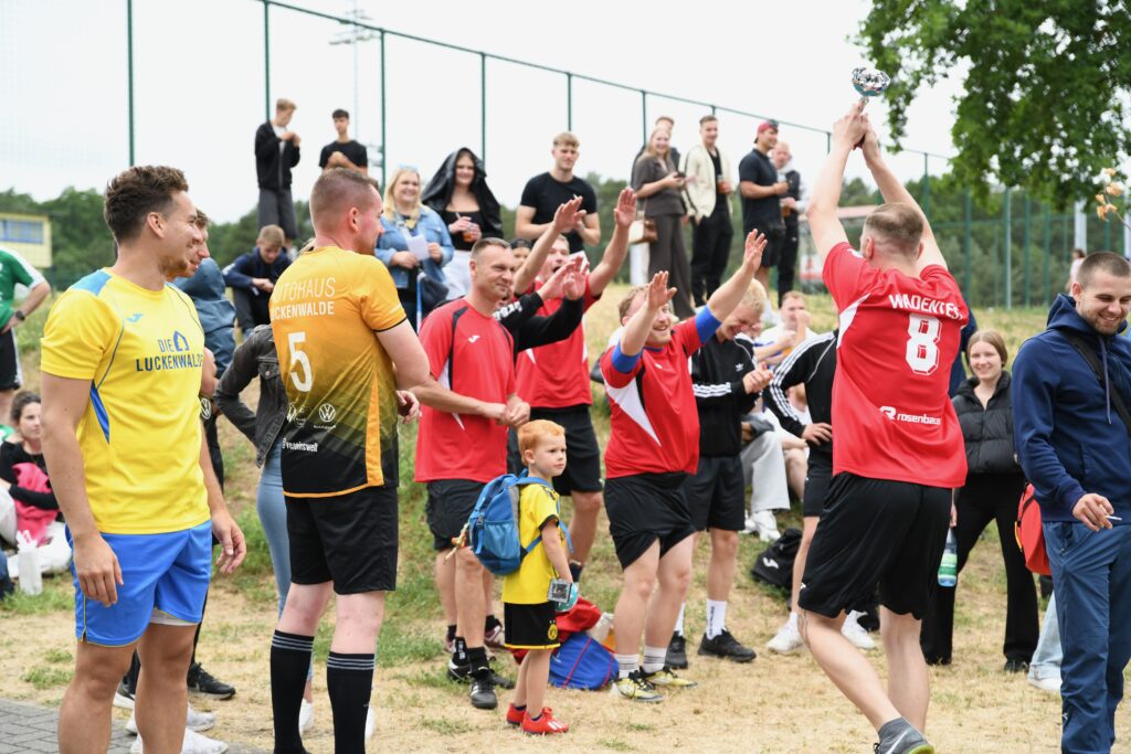 Team um Ronny Körtge gewinnt den 4. Cup der Firmen 117