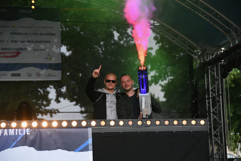 Ein Festival für das FSV-Geschichtsbuch 83 Ein Festival für das FSV-Geschichtsbuch 83