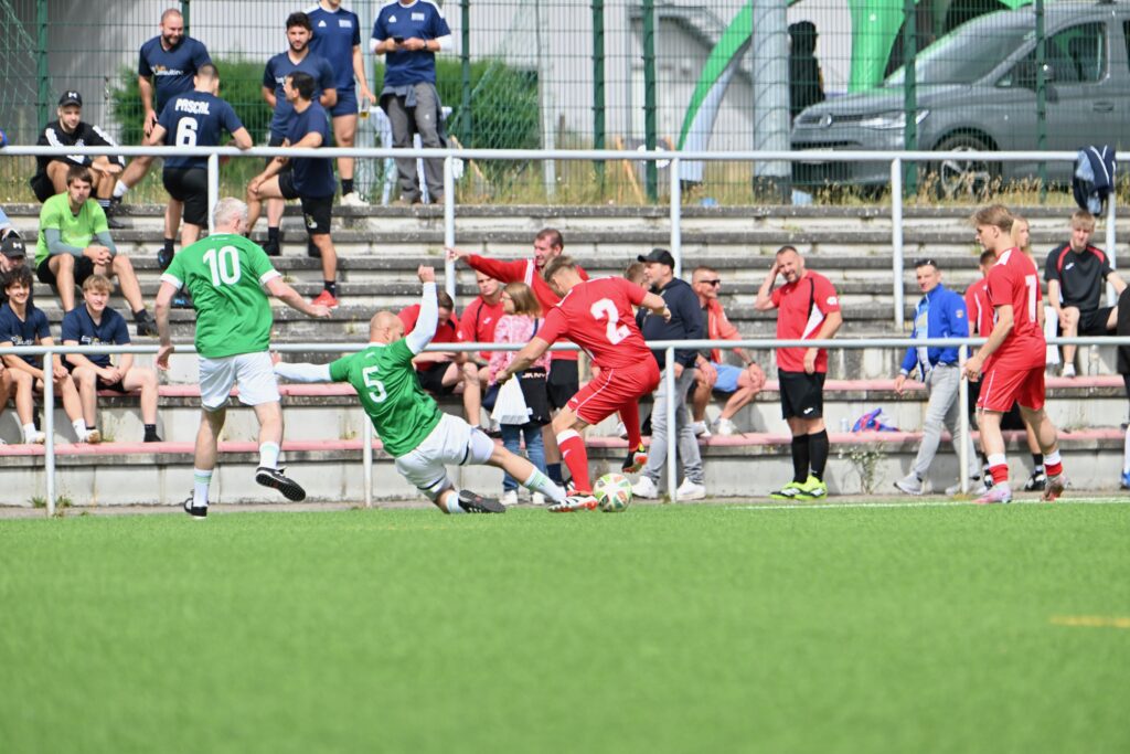 Team um Ronny Körtge gewinnt den 4. Cup der Firmen 13
