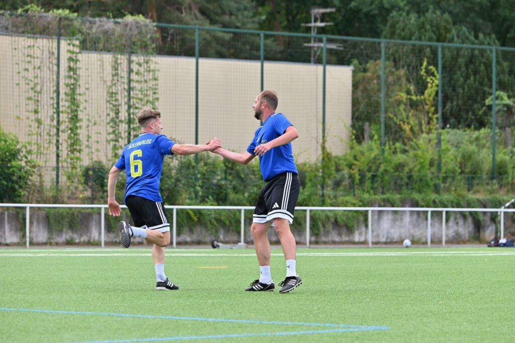 Team um Ronny Körtge gewinnt den 4. Cup der Firmen 35